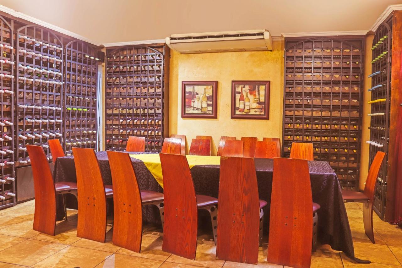 Casa Toscana Lodge Pretoria-Noord Buitenkant foto